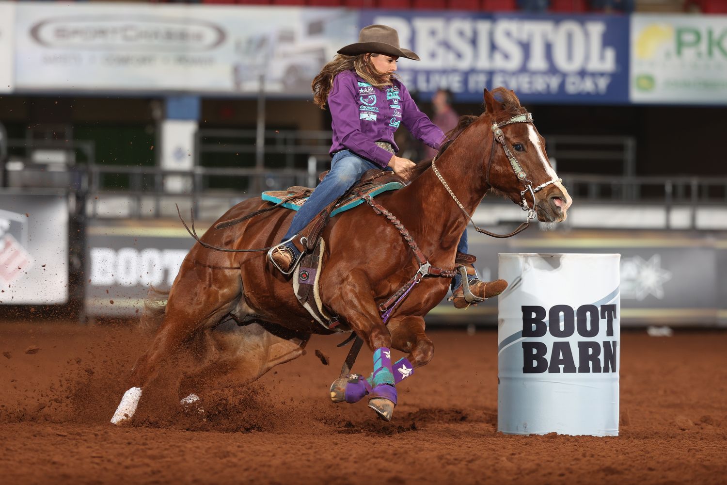 Stephanie Fryar Wins Stampede At The E To Remain In Contention To Be